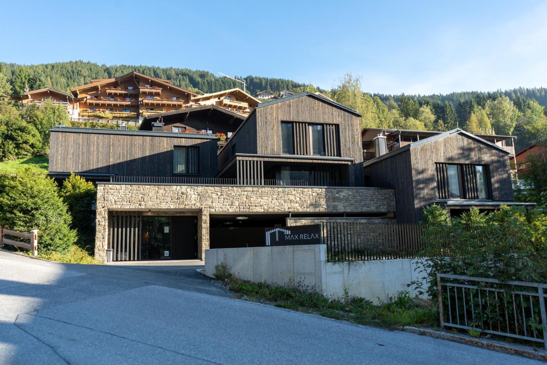 Chalet Max Relax Summercard Included In-ski Out Zell am See